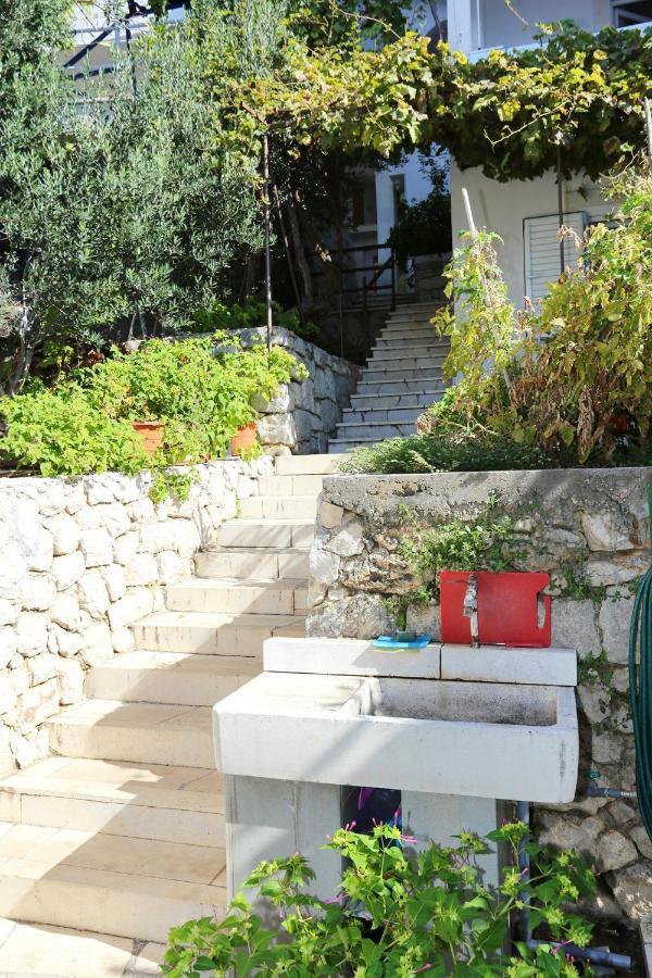Apartments By The Sea Pisak, Omis - 1014 Екстер'єр фото