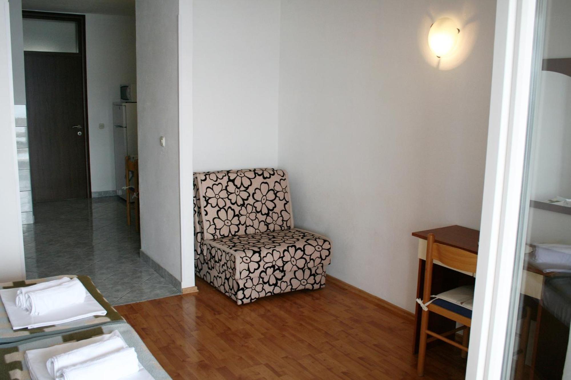 Apartments By The Sea Pisak, Omis - 1014 Номер фото
