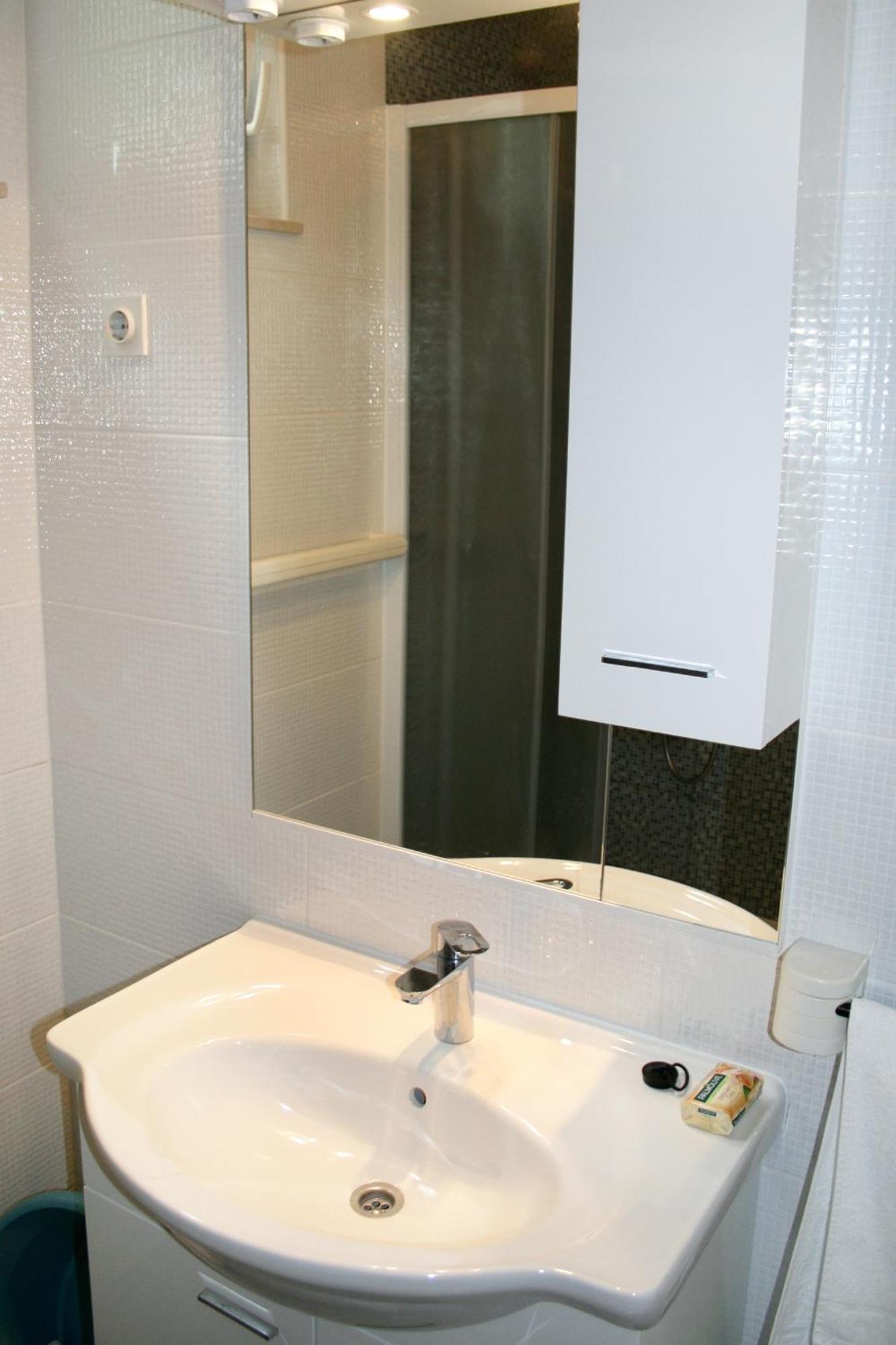 Apartments By The Sea Pisak, Omis - 1014 Номер фото